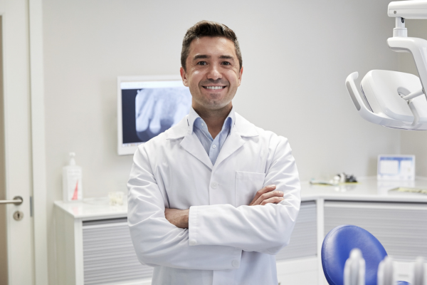 チームで行うインプラント治療